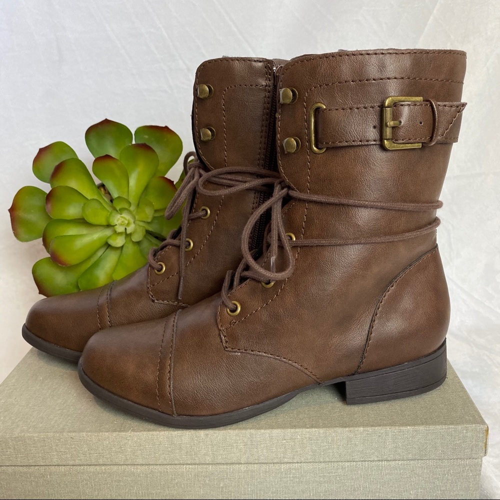 NWOB American Rag ‘Afionn’ Lace Up Combat Boots